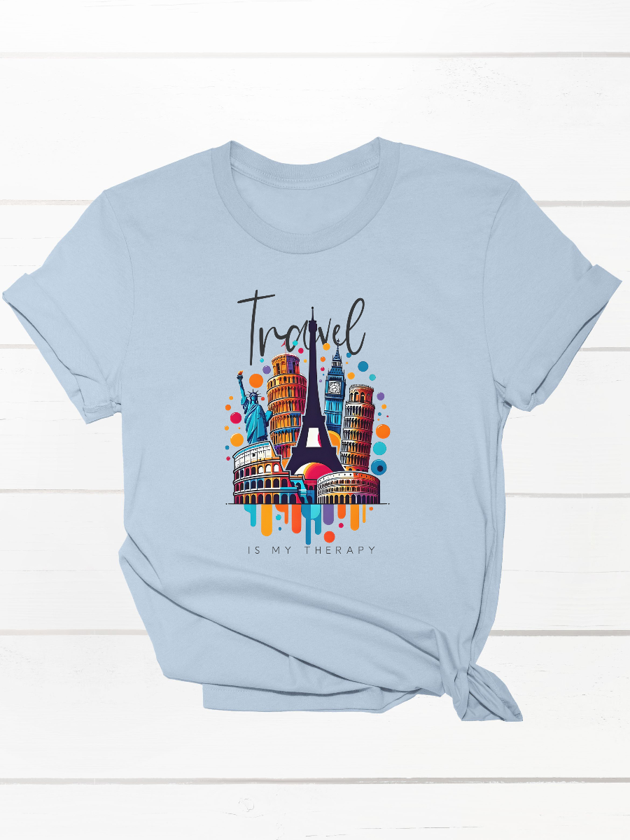 Tricou-Stylish-pentru-femei-TRAVEL-IS-MY-THERAPY-albastru-cu-maneci-rulate-hay-creations-calatorie