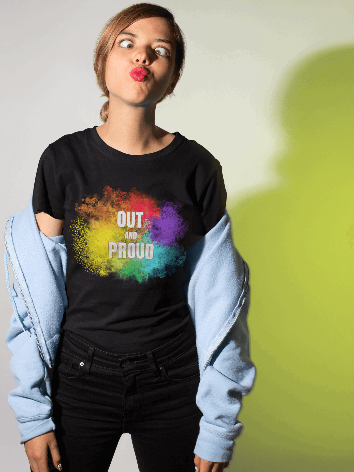 tricou lgbt out and proud pride