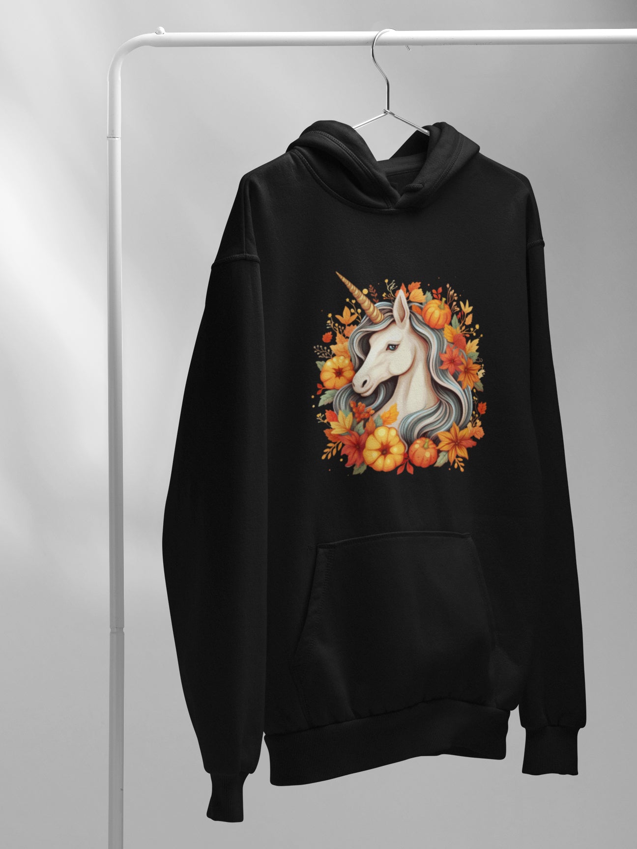 hanorac-bumbac-premium-organic-vegan-toamna-autumn-femei-hay-creations-hoodie-enchanted-unicorn-negru