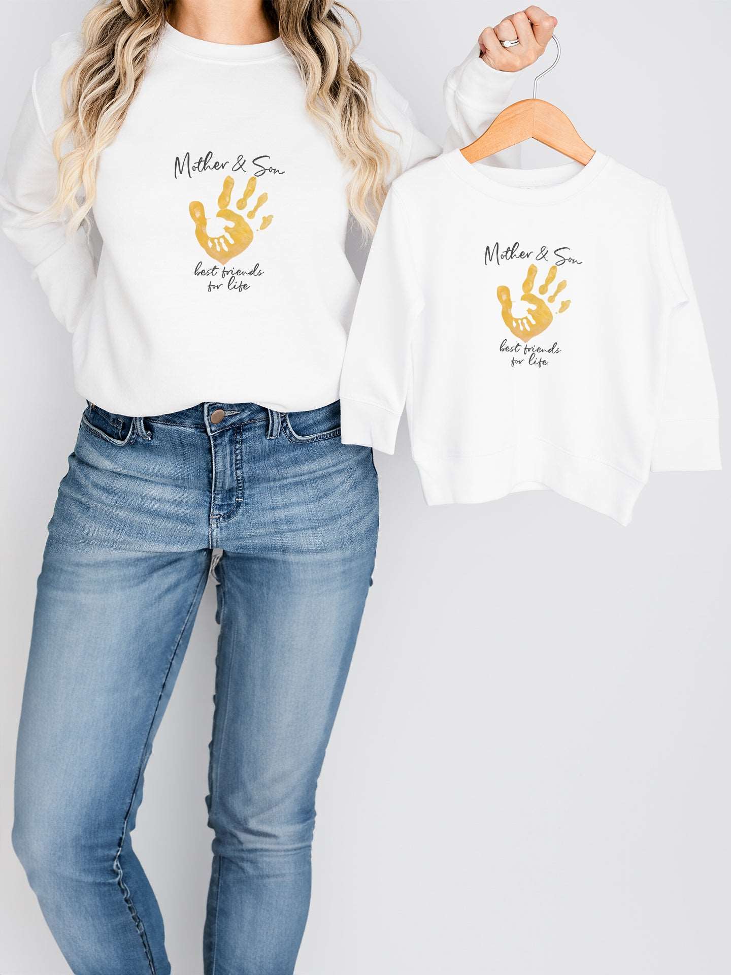 set_bluze-cu-maneca-lunga-bluza-sweatshirts-mama-copil-fiu-baiat-bumbac-organic-premium-vegan-hay-creations-colectia-mom-life-mother-son-best-friends-albe