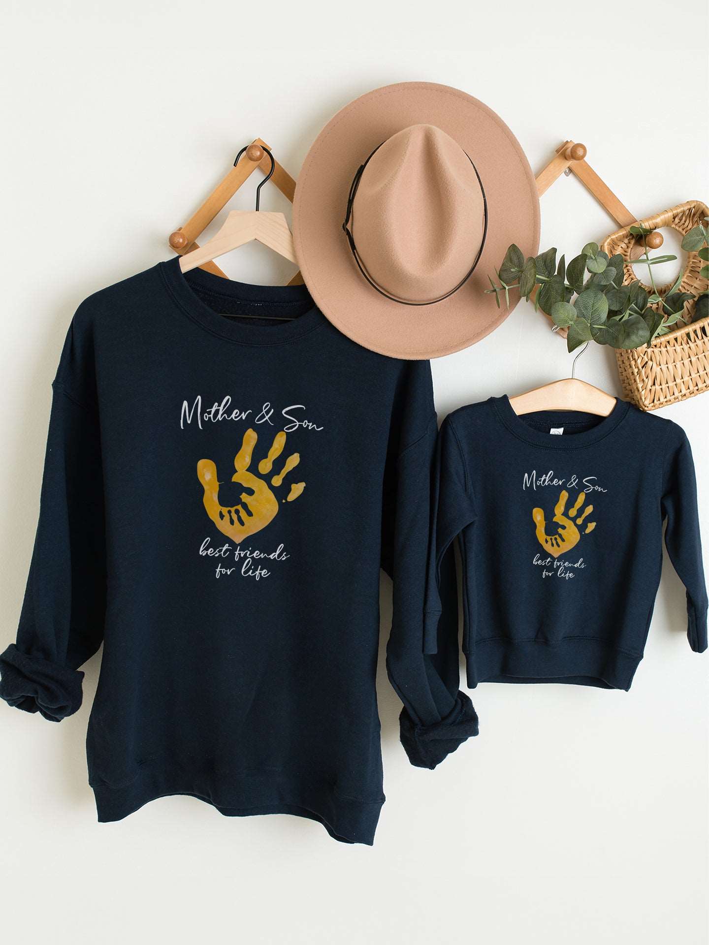    set_bluze-cu-maneca-lunga-bluza-sweatshirts-mama-copil-fiu-baiat-bumbac-organic-premium-vegan-hay-creations-colectia-mom-life-mother-son-best-friends-navy