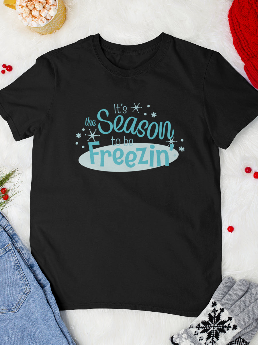    tricou_bumbac_organic_premium_vegan_cadou_Craciun_Secret_Santa_barbati_unisex_negru_its_the_season_to_be_freezing