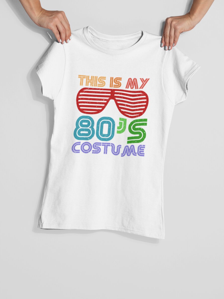  Analyzing image     tricou_bumbac_organic_premium_vegan_cadou_hay_creations_nostalgia_80s_costume_femei_alb